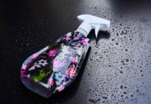 Gdzie umieścić odświeżacz powietrza w toalecie? odświeżacz powietrza