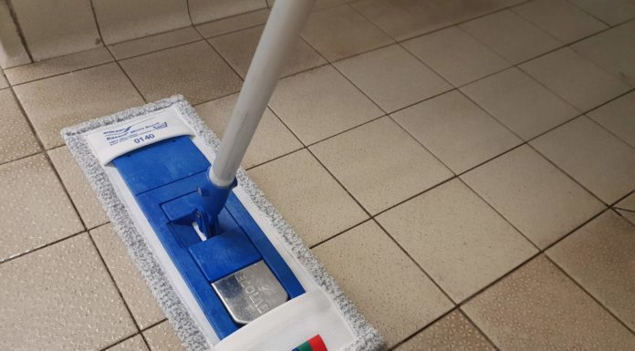 Ergonomiczny mop od Ecolab Rasant Scrub