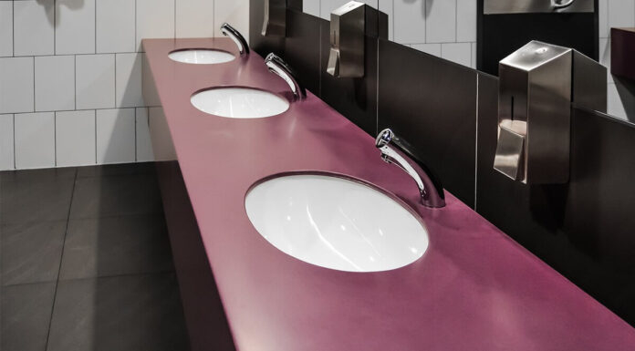 Kwaśne pH – środki do mycia pomieszczeń sanitarnych Kwaśne pH