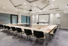 CLINEX EDU: Utrzymanie czystości sal konferencyjnych w szczycie sezonu Utrzymanie czystości sal konferencyjnych