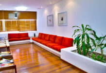 CLINEX EDU: Jak zadbać o podłogi w sezonie jesienno-zimowym? Podłogi