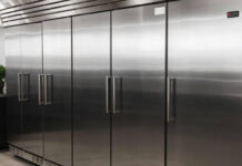 CLINEX EDU: Jak umyć lodówkę gastronomiczną? Poradnik mycie lodówki